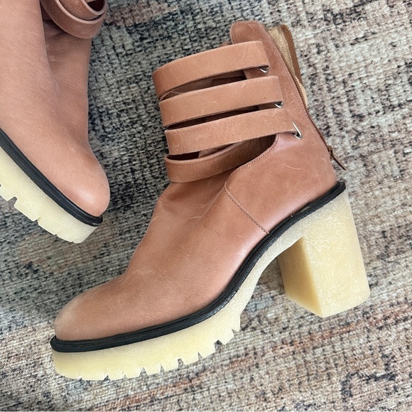Free People Jesse Cutout Boot Heels sz 39.5 - Picture 5 of 8